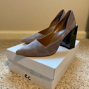 Halston Mirror Square Heel pumps size 8.5